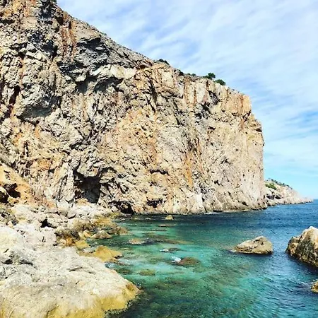 Casa Asia. Relax A 5 Minutos De Calas Top. Сasa de vacaciones