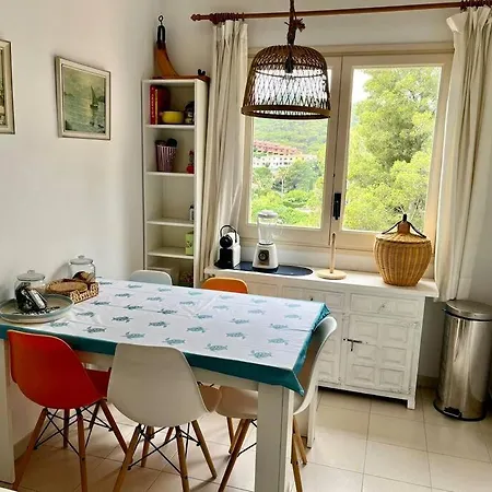 Casa Asia. Relax A 5 Minutos De Calas Top. Holiday home Begur